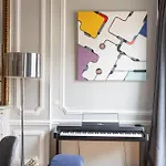 Veeve - The Artist\'S Residence