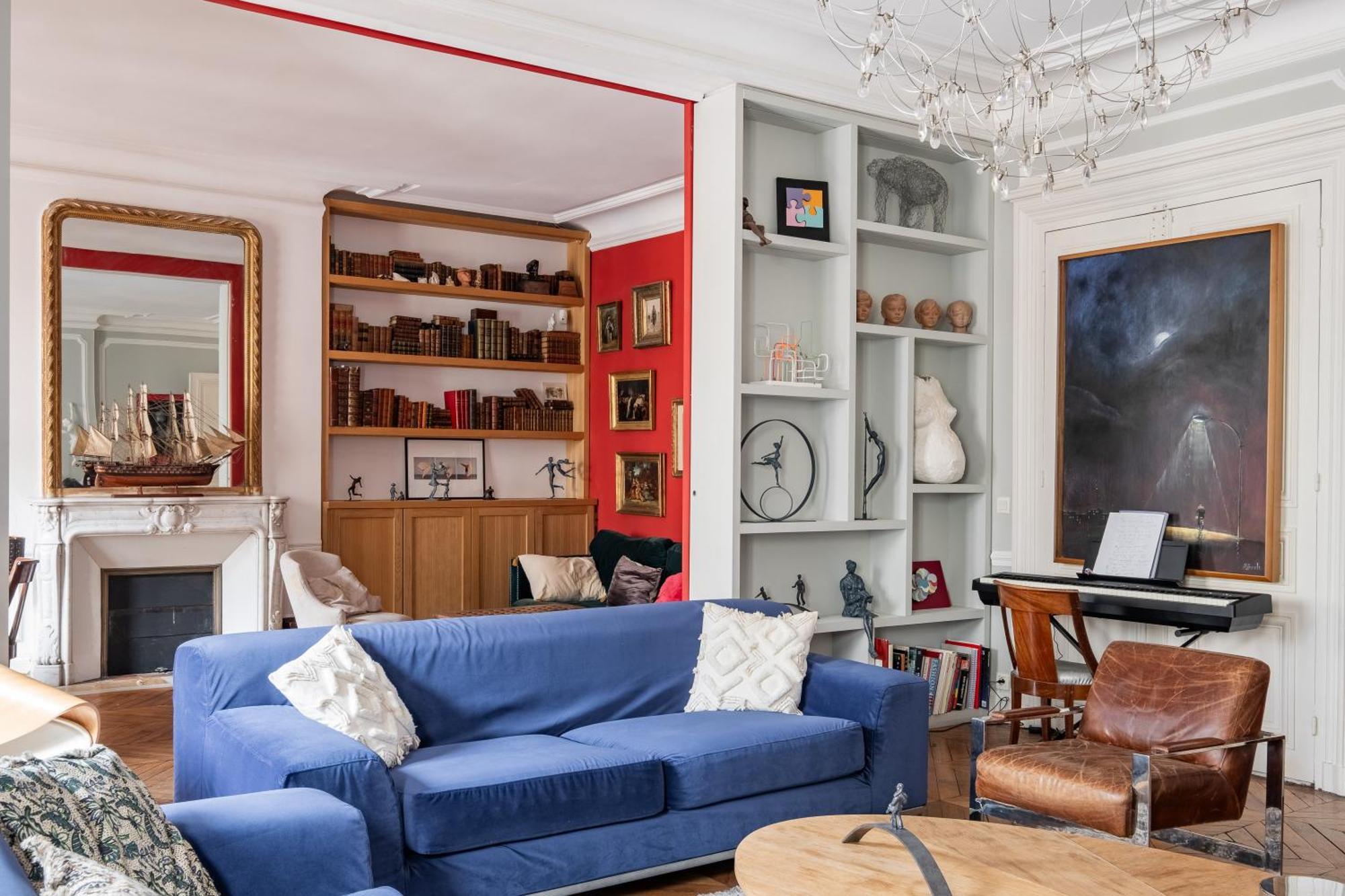 Veeve - The Artist's Appartement