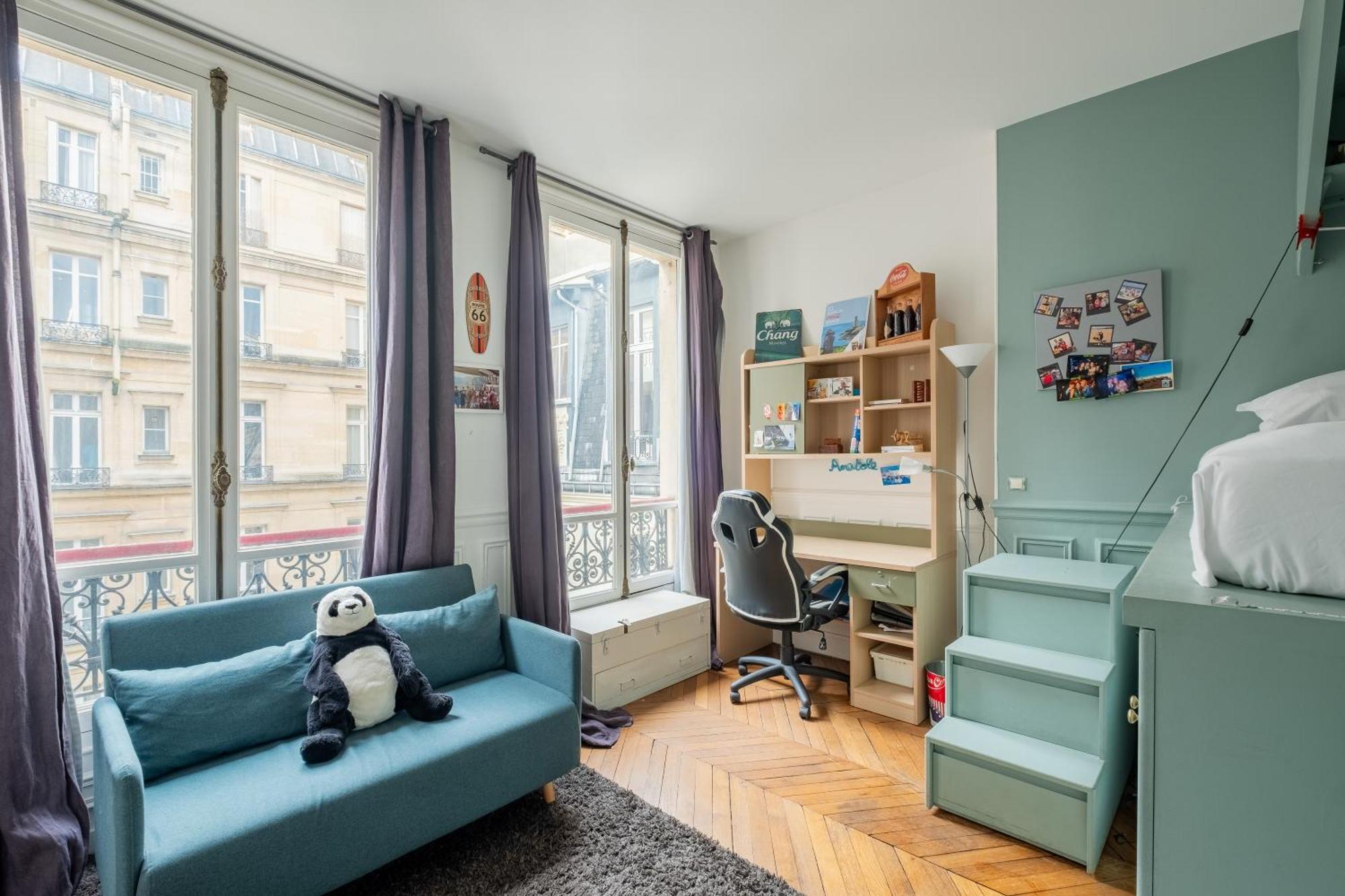 Veeve - The Artist's Appartement *
